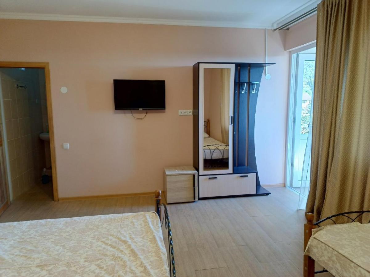 Inzhir Guest House New Athos 外观 照片
