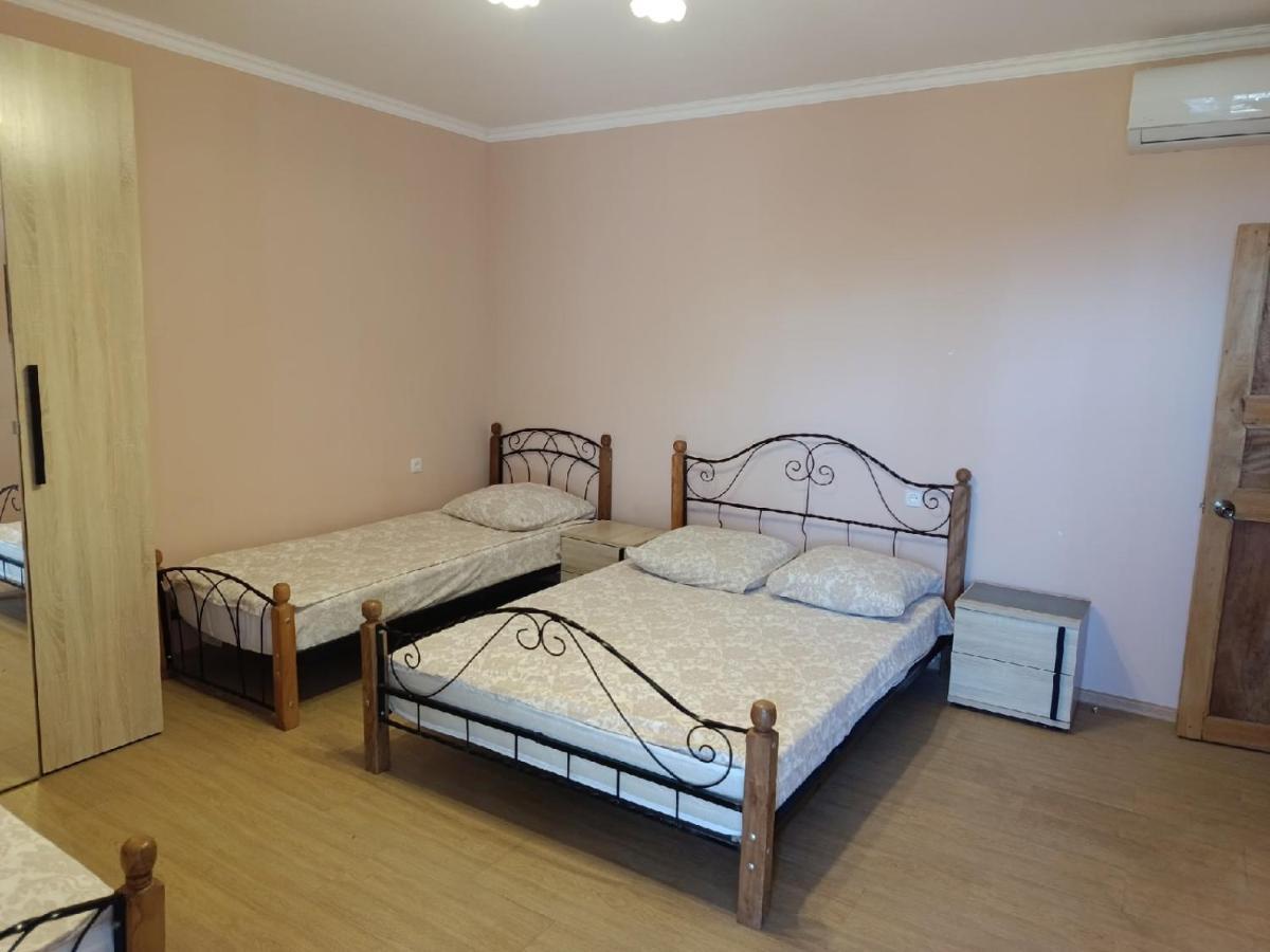 Inzhir Guest House New Athos 外观 照片